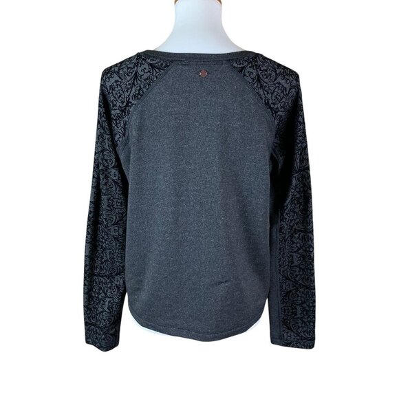 Calia By Carrie Underwood Limited Edition Gray Embossed Sleeve Sweatshirt M - Picture 4 of 6